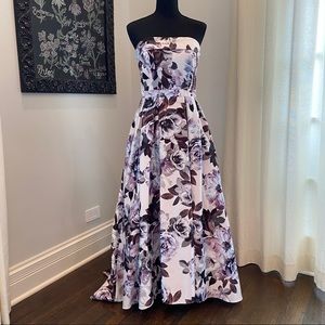 Xscape formal gown